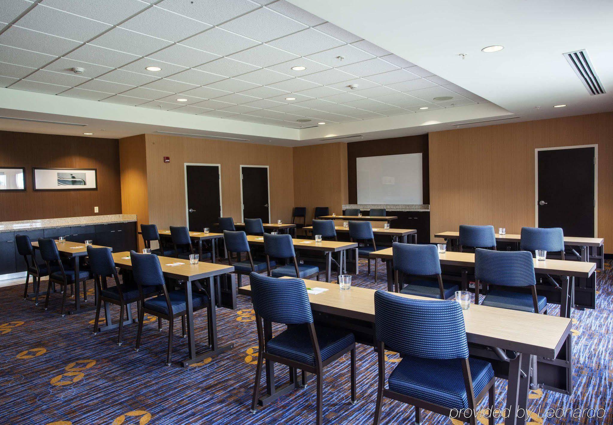 Hotel Courtyard By Marriott York Exterior foto