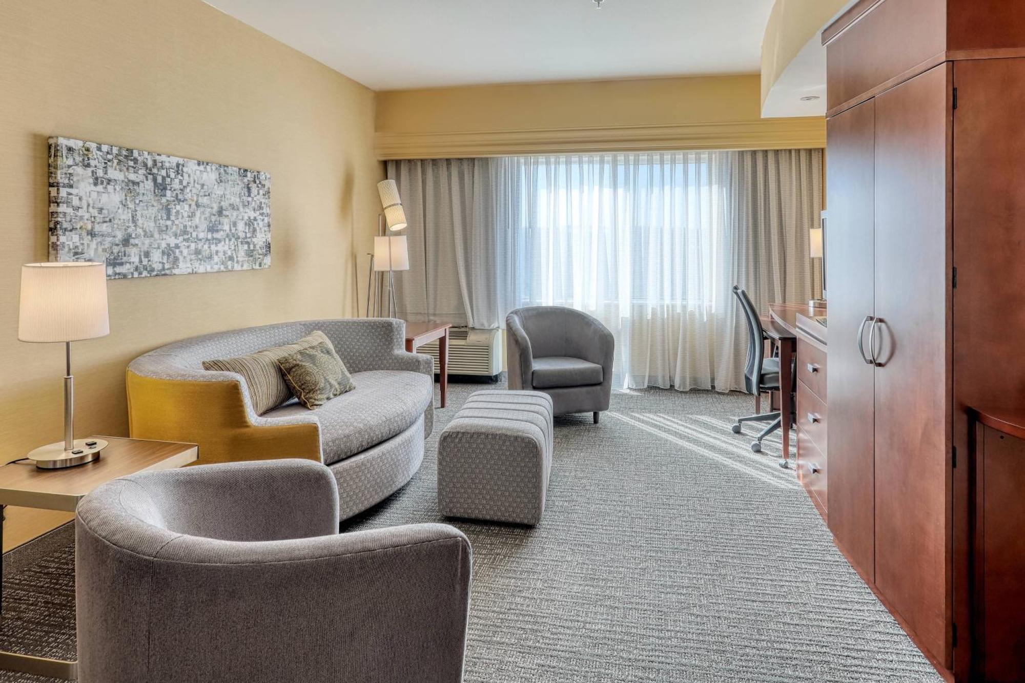 Hotel Courtyard By Marriott York Exterior foto