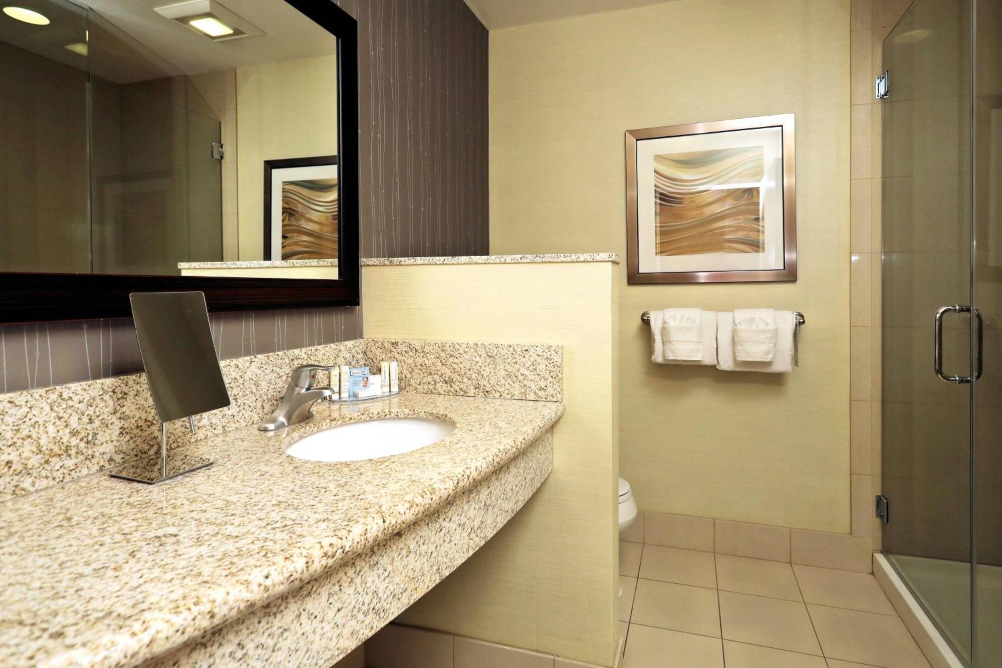 Hotel Courtyard By Marriott York Exterior foto